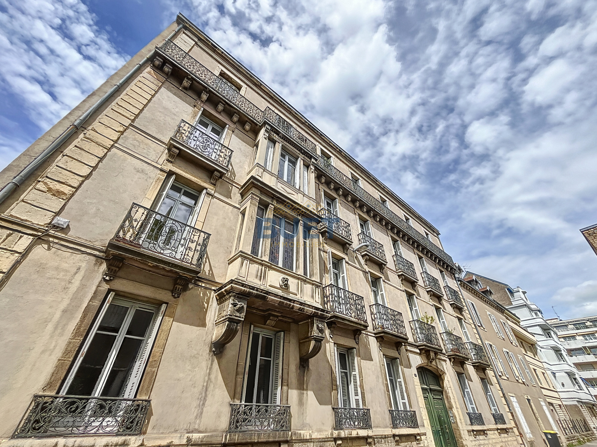 Vente Appartement 104m² 4 Pièces à Dijon (21000) - Buet Immobilier